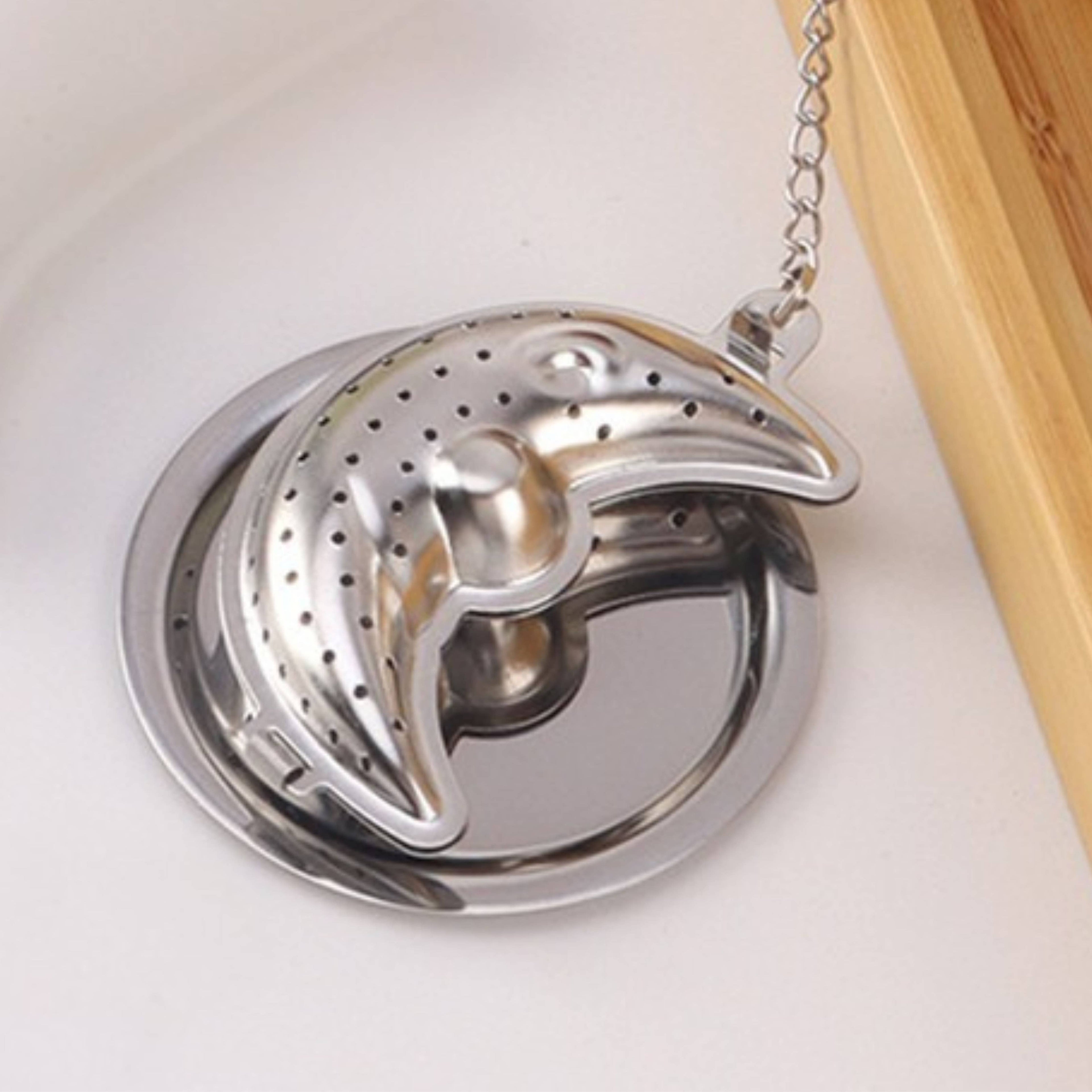 Crescent Moon Shaped Stainless Steel Tea Infuser
