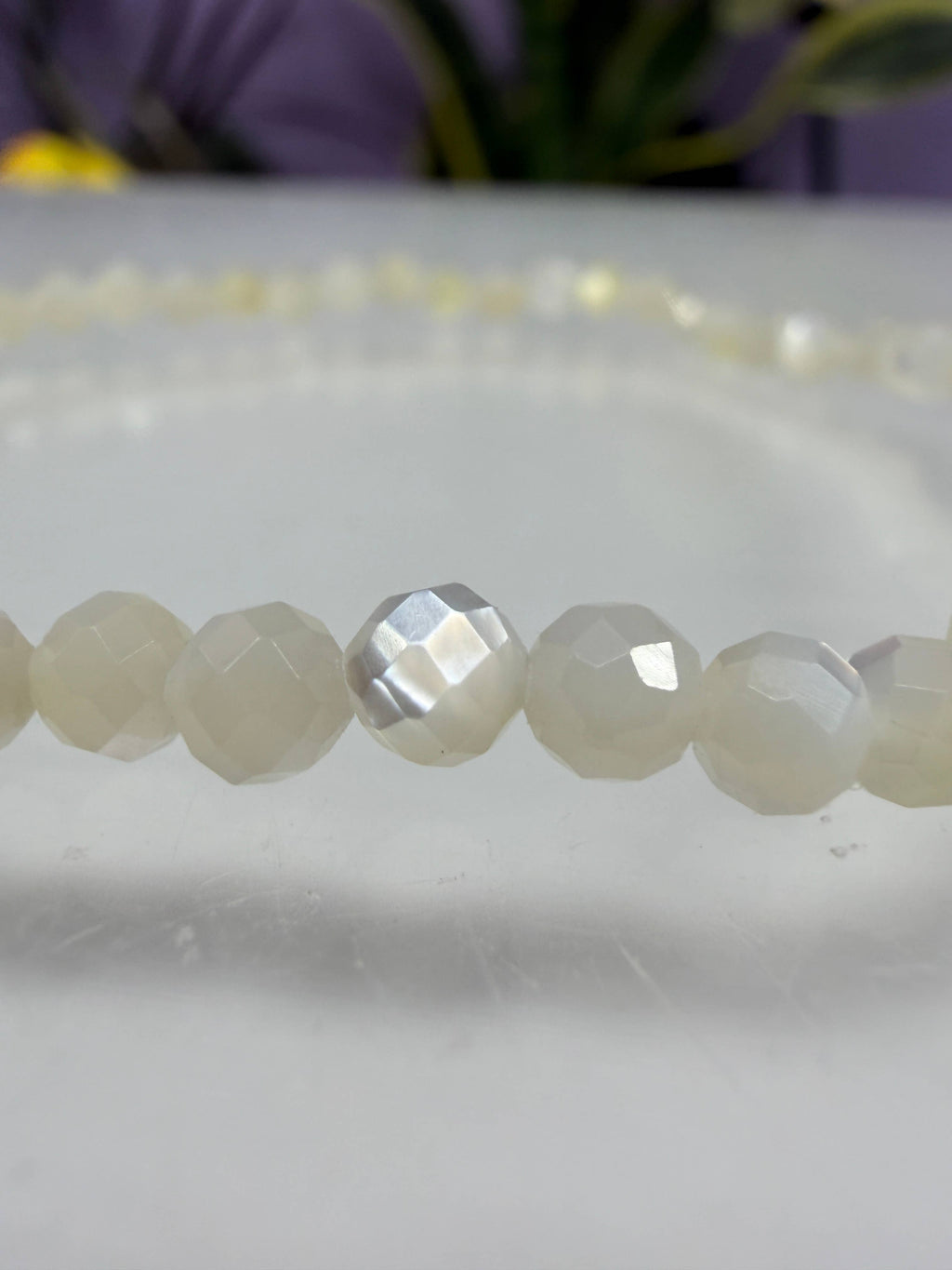Faceted Mother of Pearl Stretch Bracelet