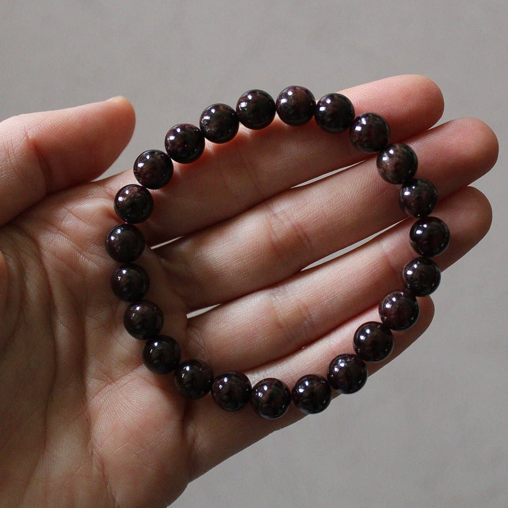 Garnet Bracelet 4mm/6mm/8mm - Crystals & Stones
