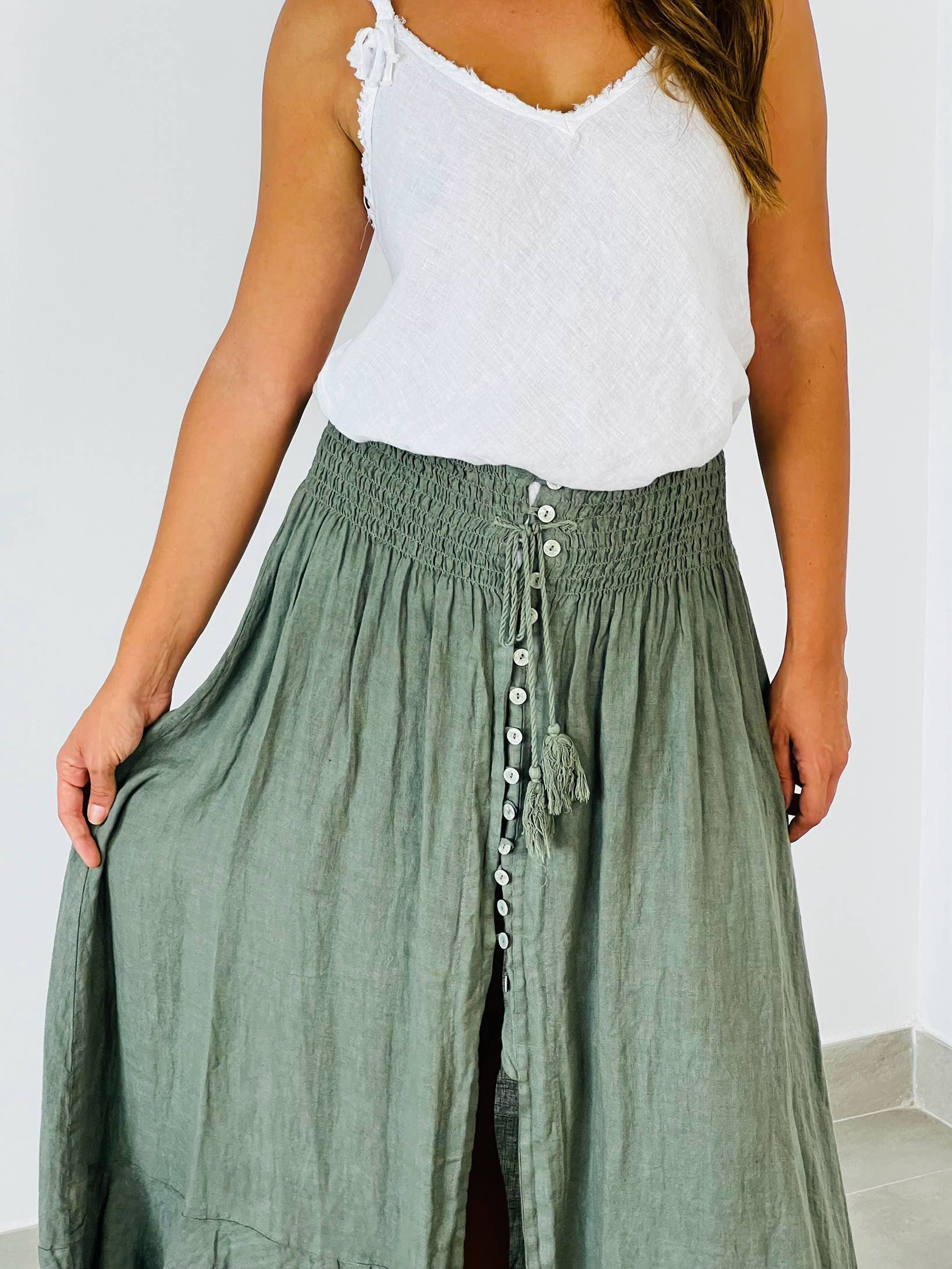 Ref-80129 LINEN SKIRT WITH BUTTONS, ELASTIC WAIST, 100% LINEN