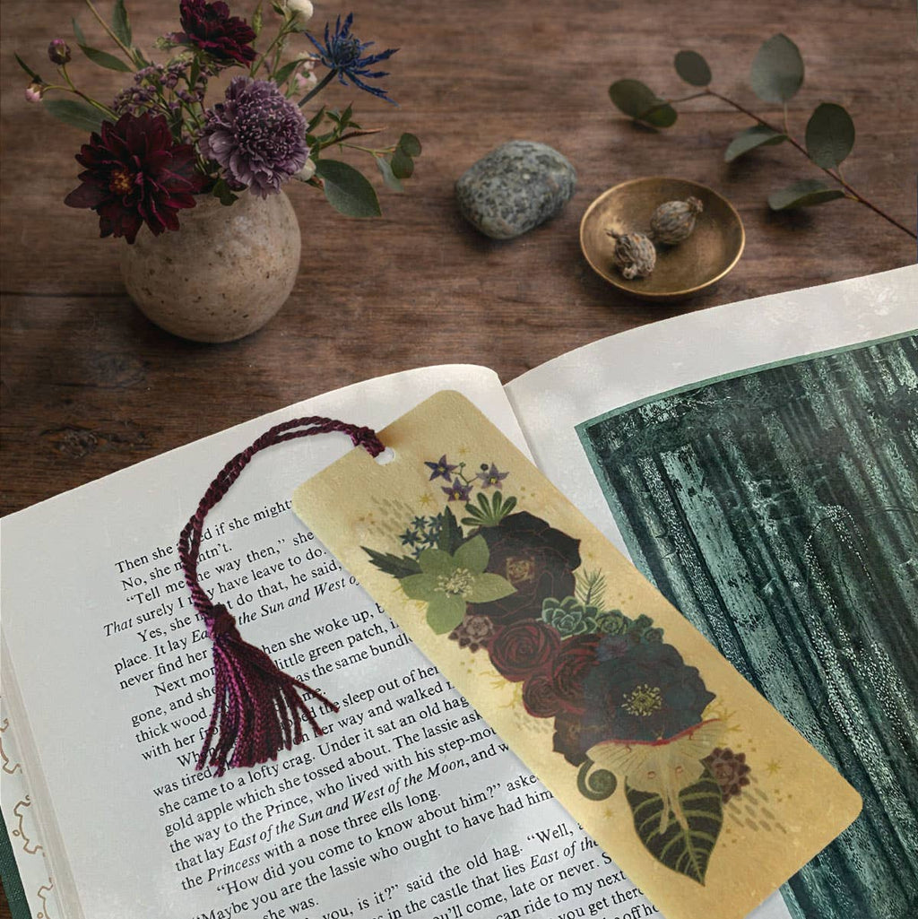 Luna Bouquet Wood Bookmark with Tassel