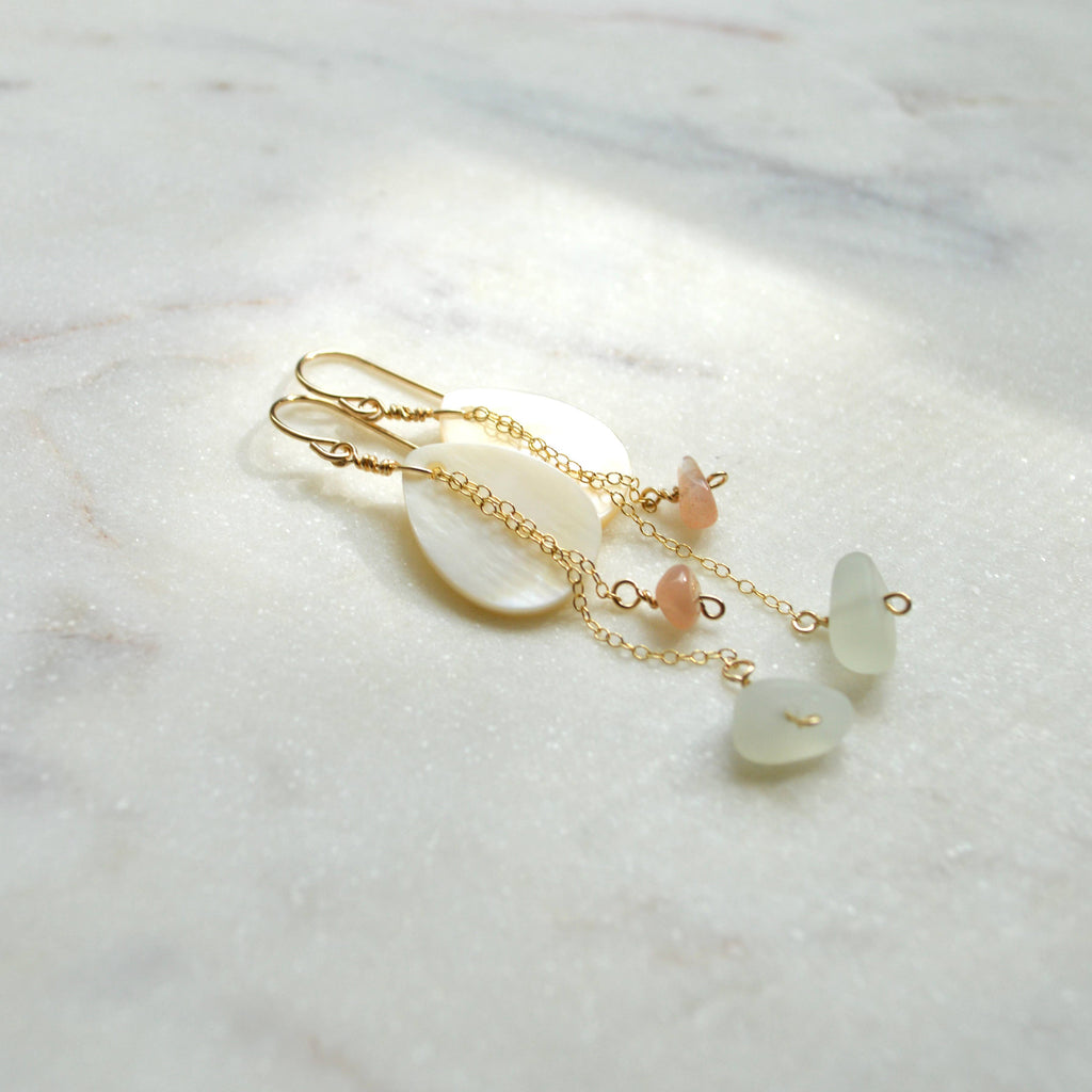 Mother of Pearl & Moonstone Teardrop