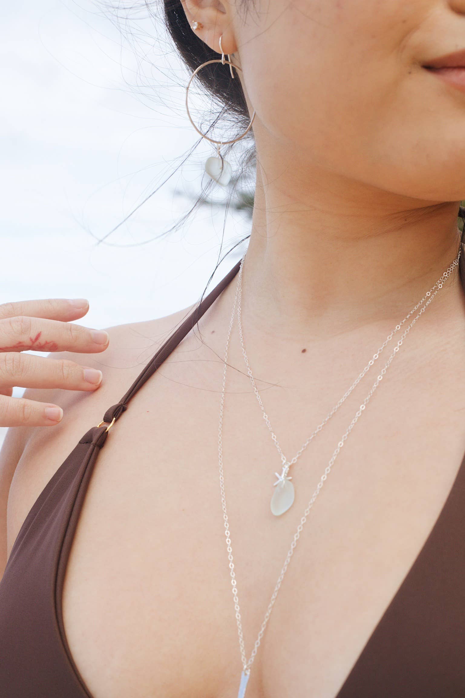 Tiny Frosted Glass & Starfish Necklace Silver