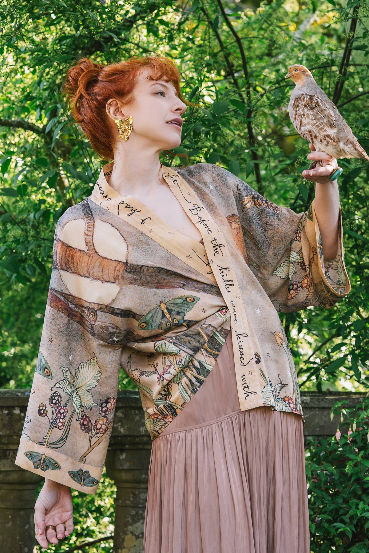 Lovelight Pixie Cropped Kimono w/ woodland swallow & stars