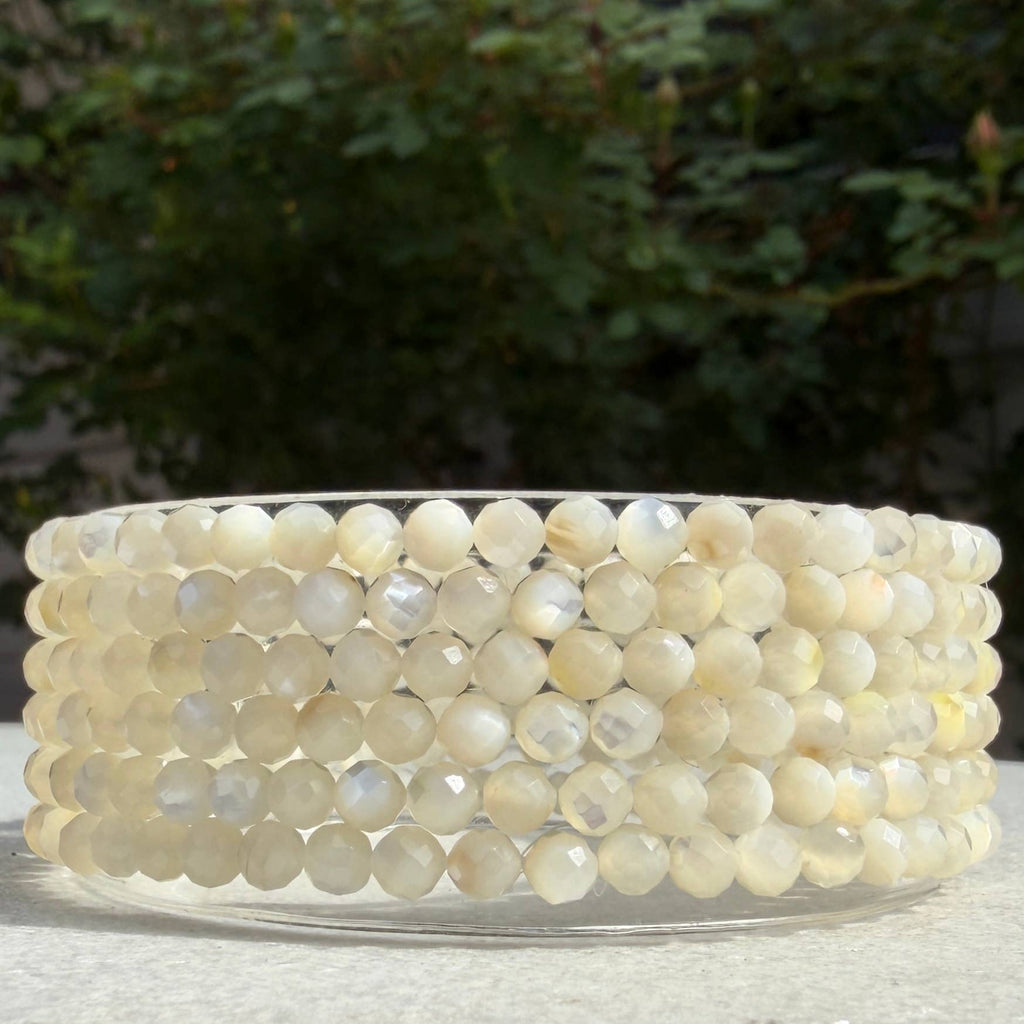 Faceted Mother of Pearl Stretch Bracelet