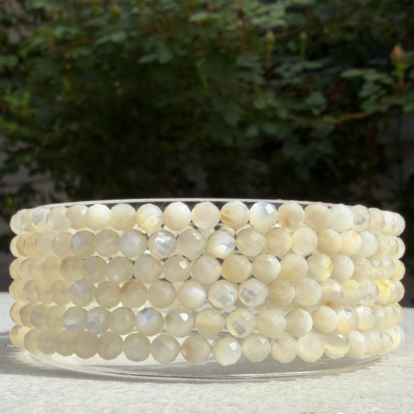 Faceted Mother of Pearl Stretch Bracelet