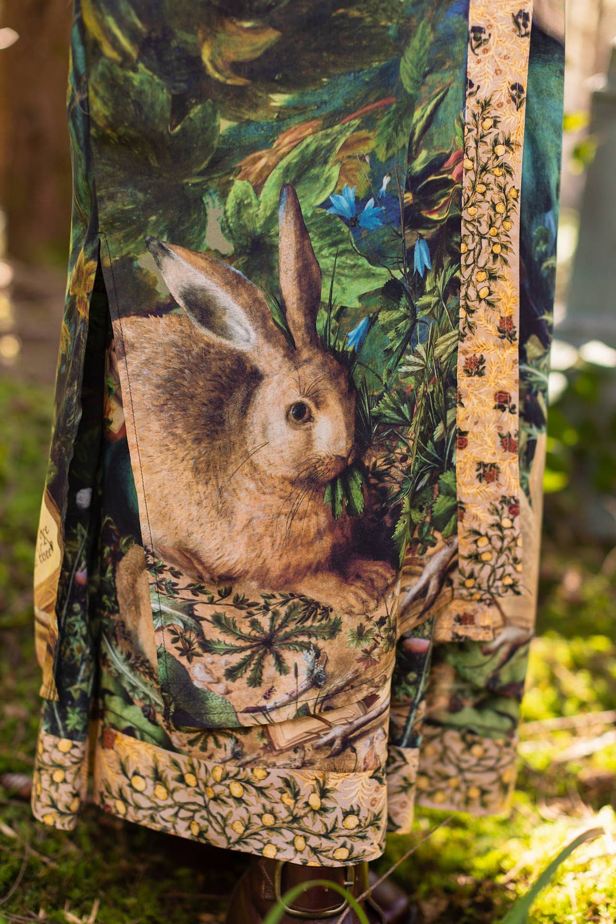 Bella Notte Opera Duster Kimono Robe w/Rabbit & Moon
