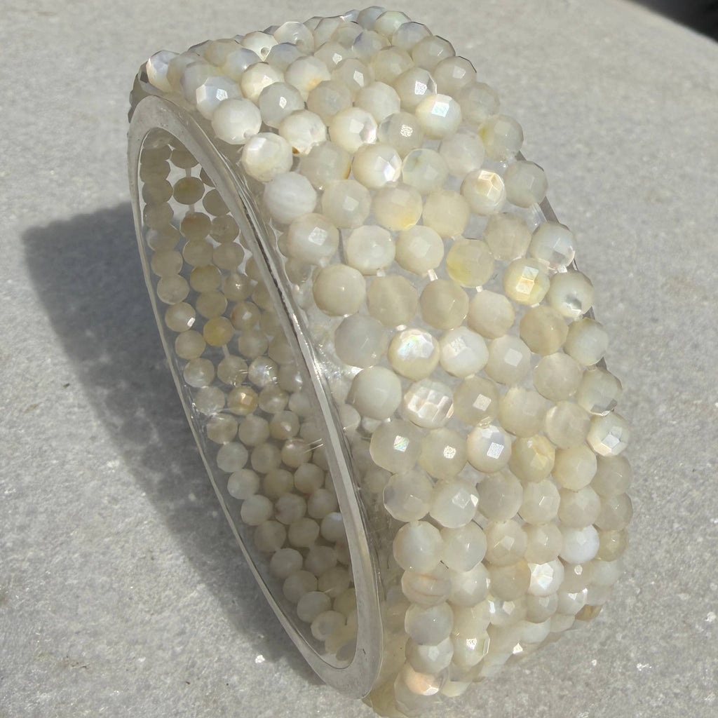 Faceted Mother of Pearl Stretch Bracelet