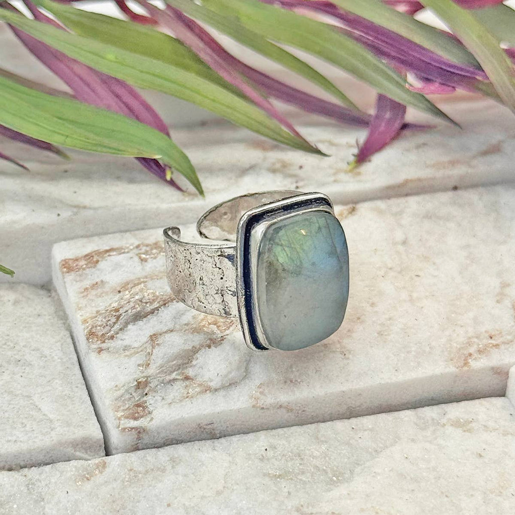 Handcrafted Semiprecious Stone Ring - Labradorite