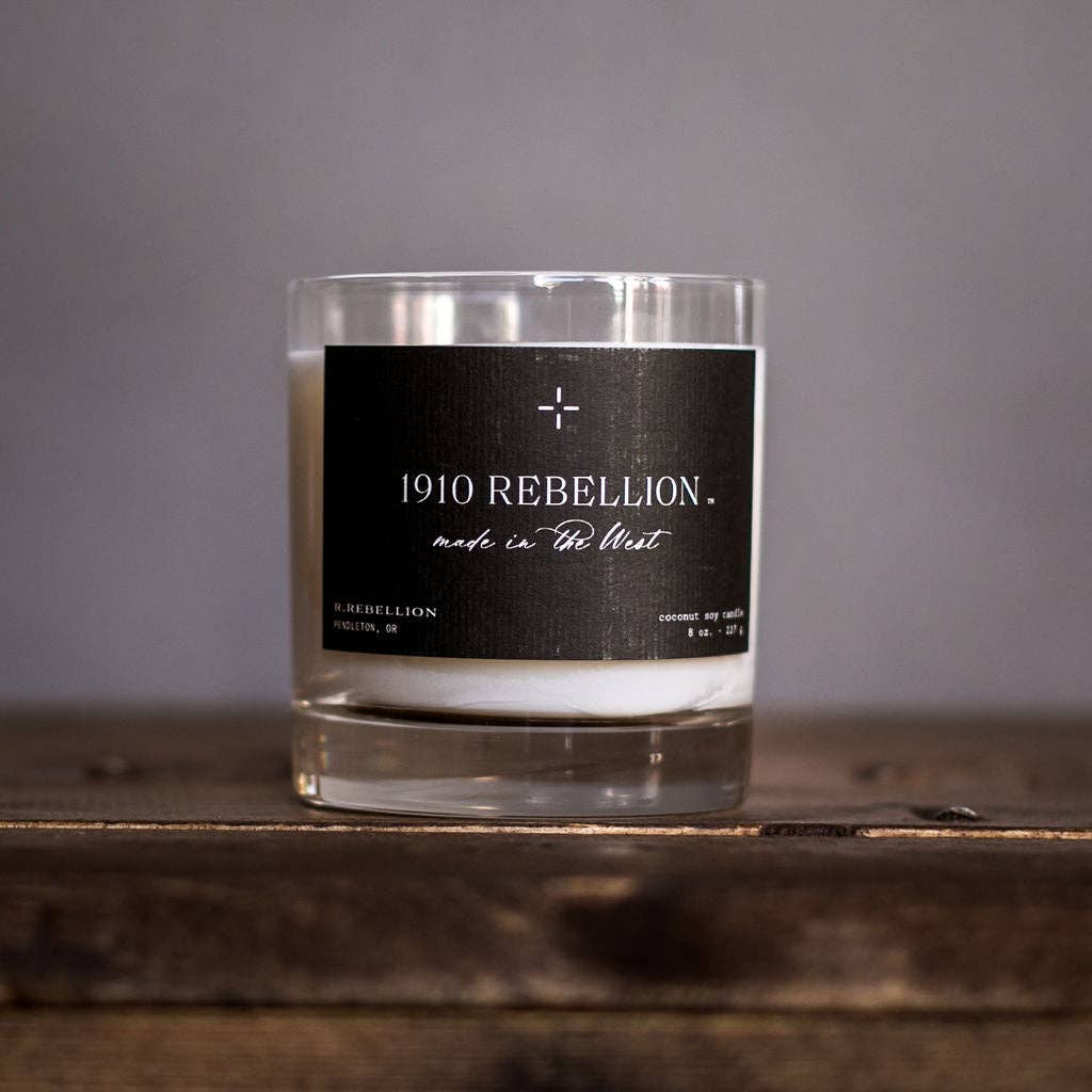1910 Candle 8 oz.