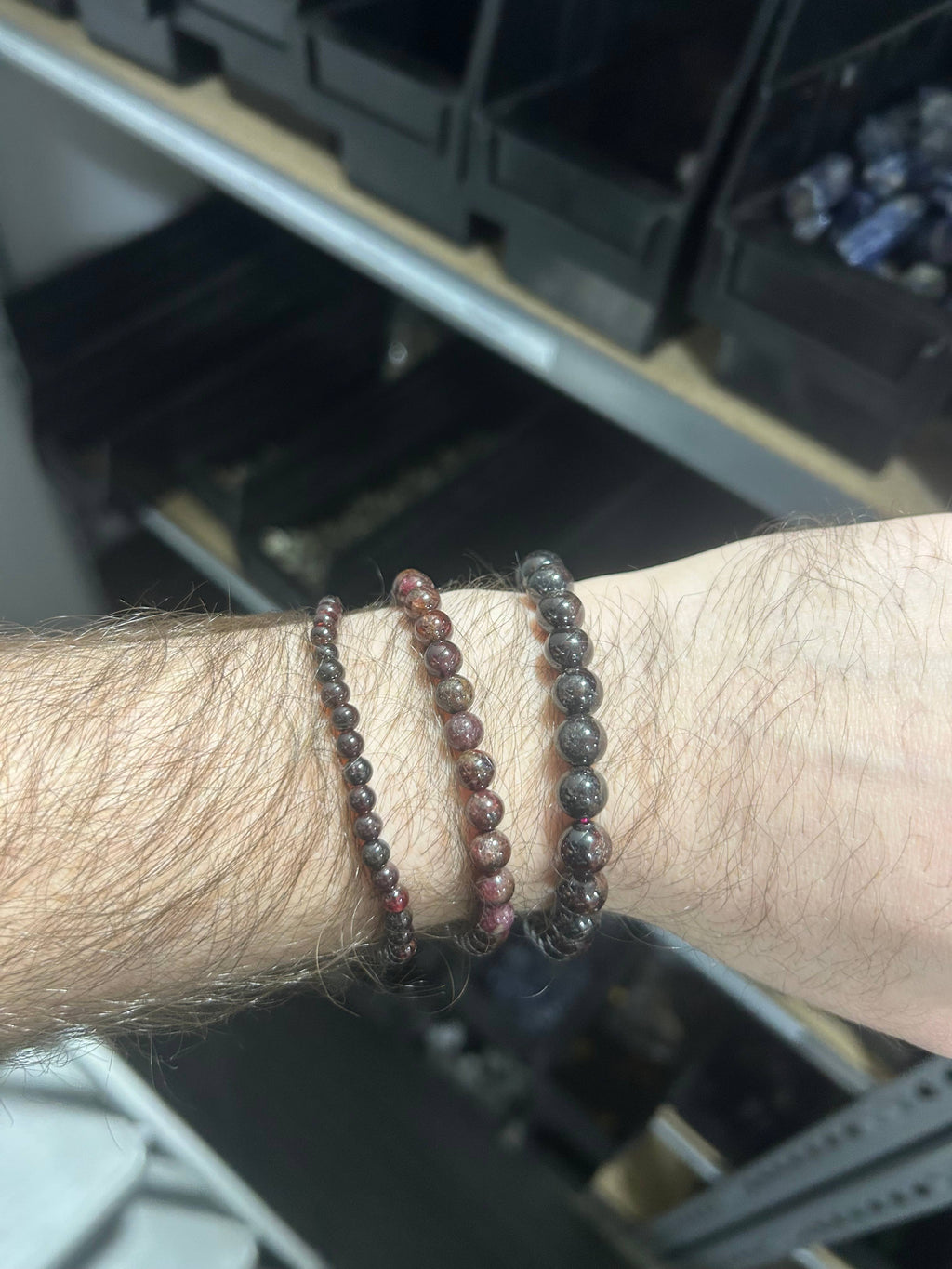 Garnet Bracelet 4mm/6mm/8mm - Crystals & Stones