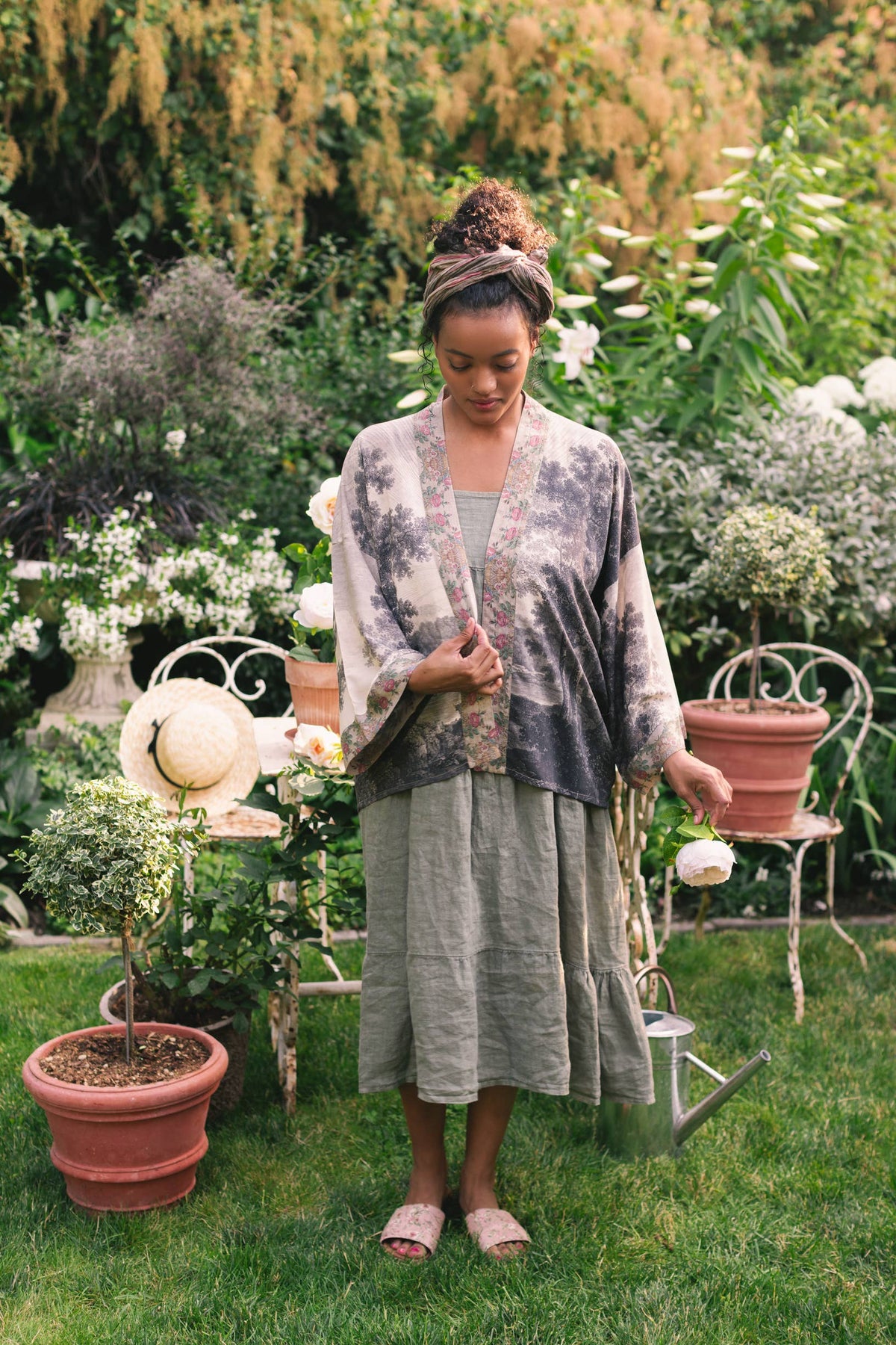 Still I Rise Pixie Duster Cropped Kimono w Sunrise Woman
