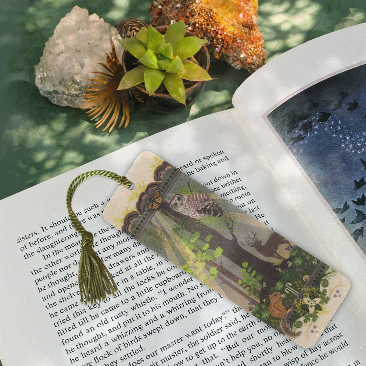 Woodland Heart Wood Bookmark with Tassel